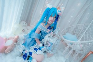 VOCALOID,COS,miku,初音未来,双马尾,冬末miku