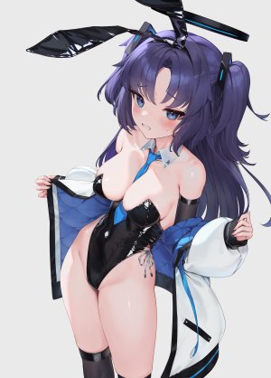 pjman,早濑优香,蔚蓝档案,兽耳,兔耳,兔女郎,光晕,No-Bra,丝袜,脱衣