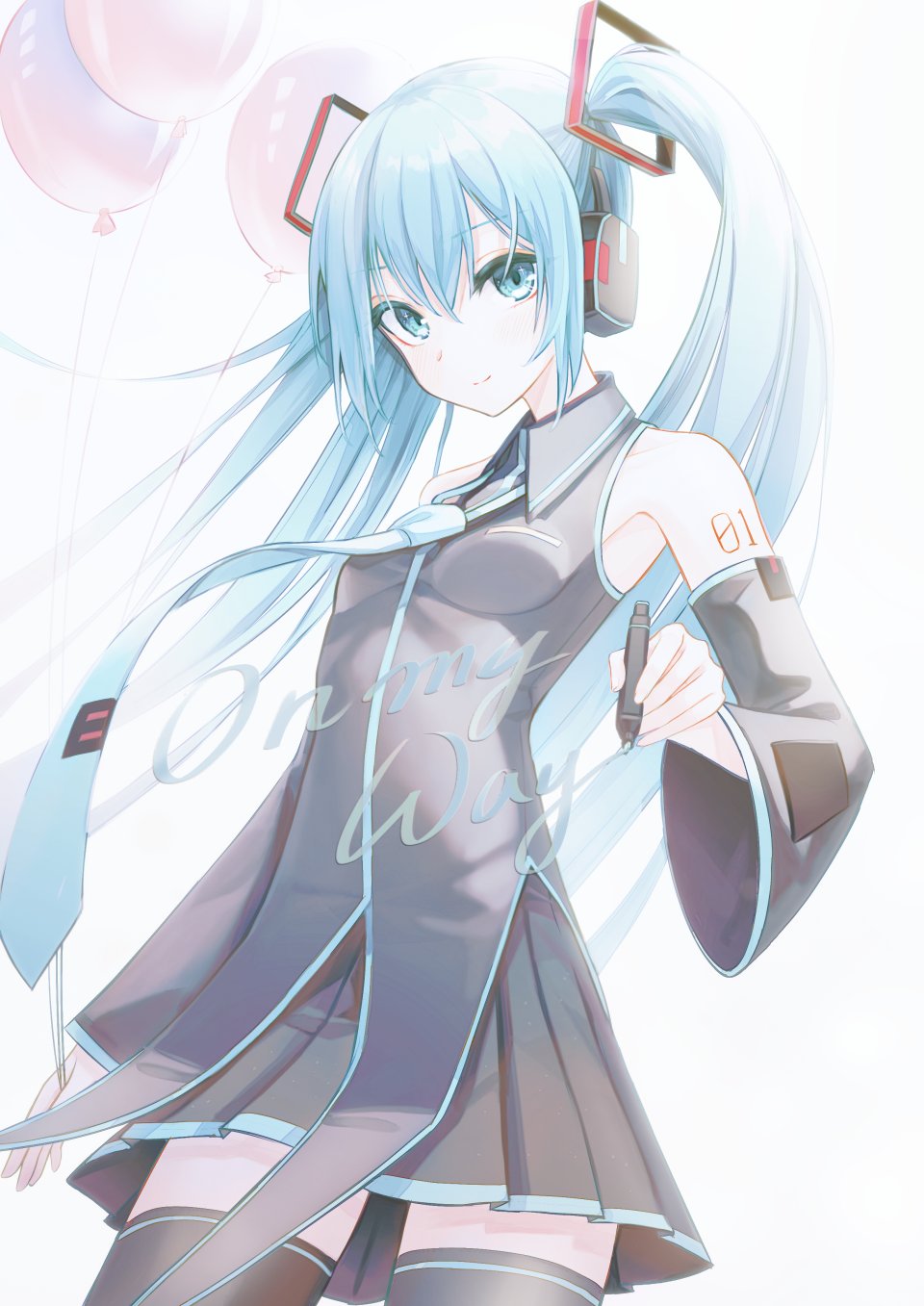 初音ミク VOCALOID クモ 露肩 碧眼 胸部 发饰 长发