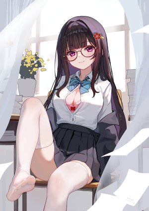 崩坏：星穹铁道,honkai,花火,sparkle,kkkula,single,长发,長身像,视线正对,前发,breasts,茶发,坐姿,cleavage,直刘海,褶皱裙,风,闪亮,少女,丝袜,短裙,制服,学校制服,白丝,lingerie,bra