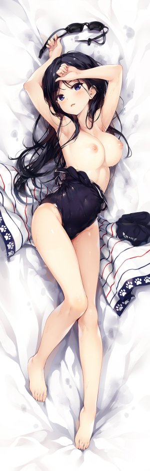 水爽涼夏,原创,senji,黑发,碧眼,露胸,cleavage,抱枕,holding,巨乳,长发,视线正对,横臥,nipples,single,泳装