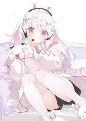 原创,peko,兽耳,脸红,发饰,耳机,holding,长发,长袖,粉发,红色眼,坐姿,single,丝袜,双马尾,超长发,白背景,白发,白丝