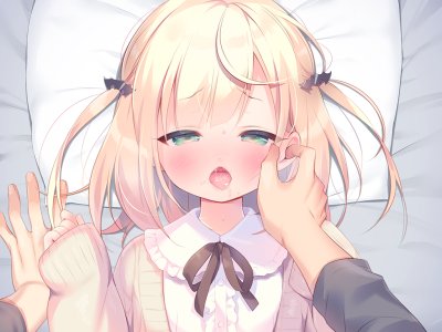 每日亲吻洛丽塔,ぴよ寺むちゃ,金发,脸红,开衫,游戏CG,绿色眼,发饰,长袖,视线正对,横臥,開口,POV,缎带,衬衫,短发