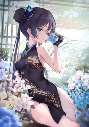 yukisaki_mizuchi,龙华妃咲,蔚蓝档案,汉服,光晕,萝莉,No-Bra,nopan