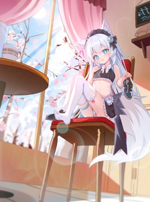 原创,ccczr,兽耳,碧眼,breasts,狐娘,全身,holding,长发,视线正对,女仆,迷你短裙,胖次,衬衫,坐姿,短裙,single,丝袜,下着,白发,白丝