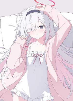 普拉娜,蔚蓝档案,jyt,脸红,三股辫,灰发,发饰,光晕,长发,视线正对,横臥,睡衣,粉发,缎带,single,超长发