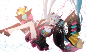 初音ミク,VOCALOID,re_eva,黑丝,发饰,holding,和服,长发,视线正对,魔法未来演唱会,短裙,笑顔,双马尾,白背景,浴衣