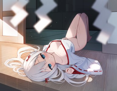 tsuki_usagi,bottomless,萝莉,巫女,No-Bra