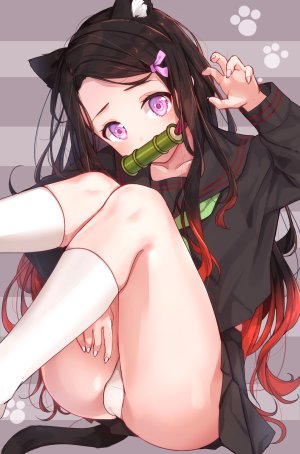 灶门祢豆子,鬼灭之刃,兽耳,前发,黑发,脸红,茶发,猫耳,猫娘,猫尾,kneehighs,长发,长袖,胖次,紫色眼,缎带,学校制服,水手服,衬衫,短裙,single,下着,白丝