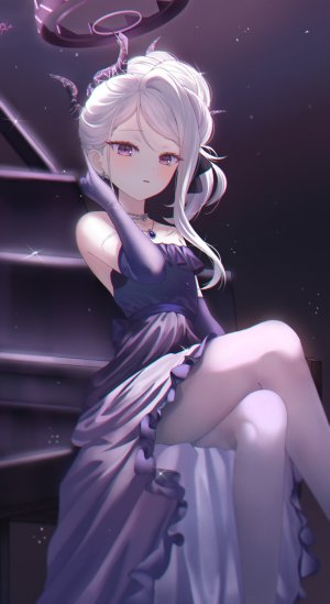 蔚蓝档案,空崎ヒナ,hina,dong_hawn,single,长发,長身像,视线正对,前发,脸红,坐姿,紫色眼,马尾辫,少女,连衣裙,手套,裤袜,長手袋,光晕