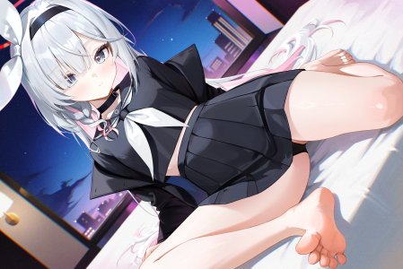 普拉娜,蔚蓝档案,radoremo,脸红,三股辫,项圈,光晕,长发,长袖,视线正对,胖次,粉发,缎带,学校制服,水手服,坐姿,短裙,single,下着,超长发,白发