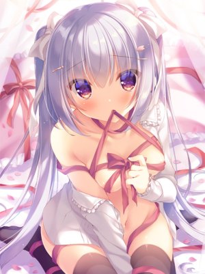 原创,ゆき恵,前发,露肩,胸部,发饰,长发,长袖,视线正对,横乳,露脐,红色眼,缎带,衬衫,银发,坐姿,single,黑丝,双马尾