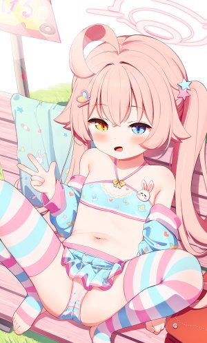 setmen,蔚蓝档案,小鳥遊ホシノ,萝莉,发饰,胖次,丝袜,双马尾,脸红,长发,粉发,张腿