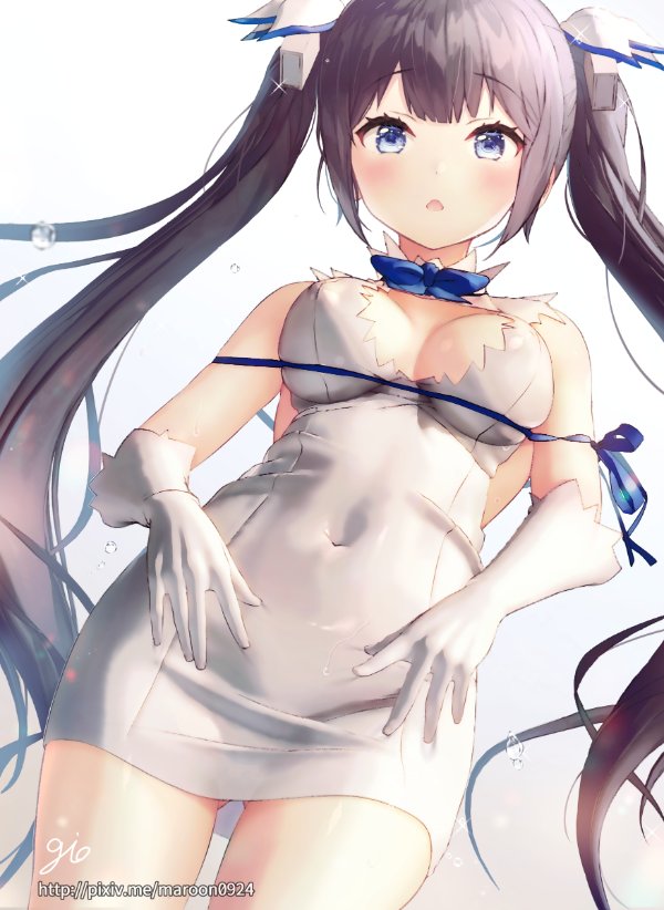 赫斯缇雅,期待在地下城邂逅有错吗,露肩,黑发,碧眼,胸部,连衣裙,手套,发饰,长发,视线正对,横乳,開いた口,缎带,single,双马尾,白背景